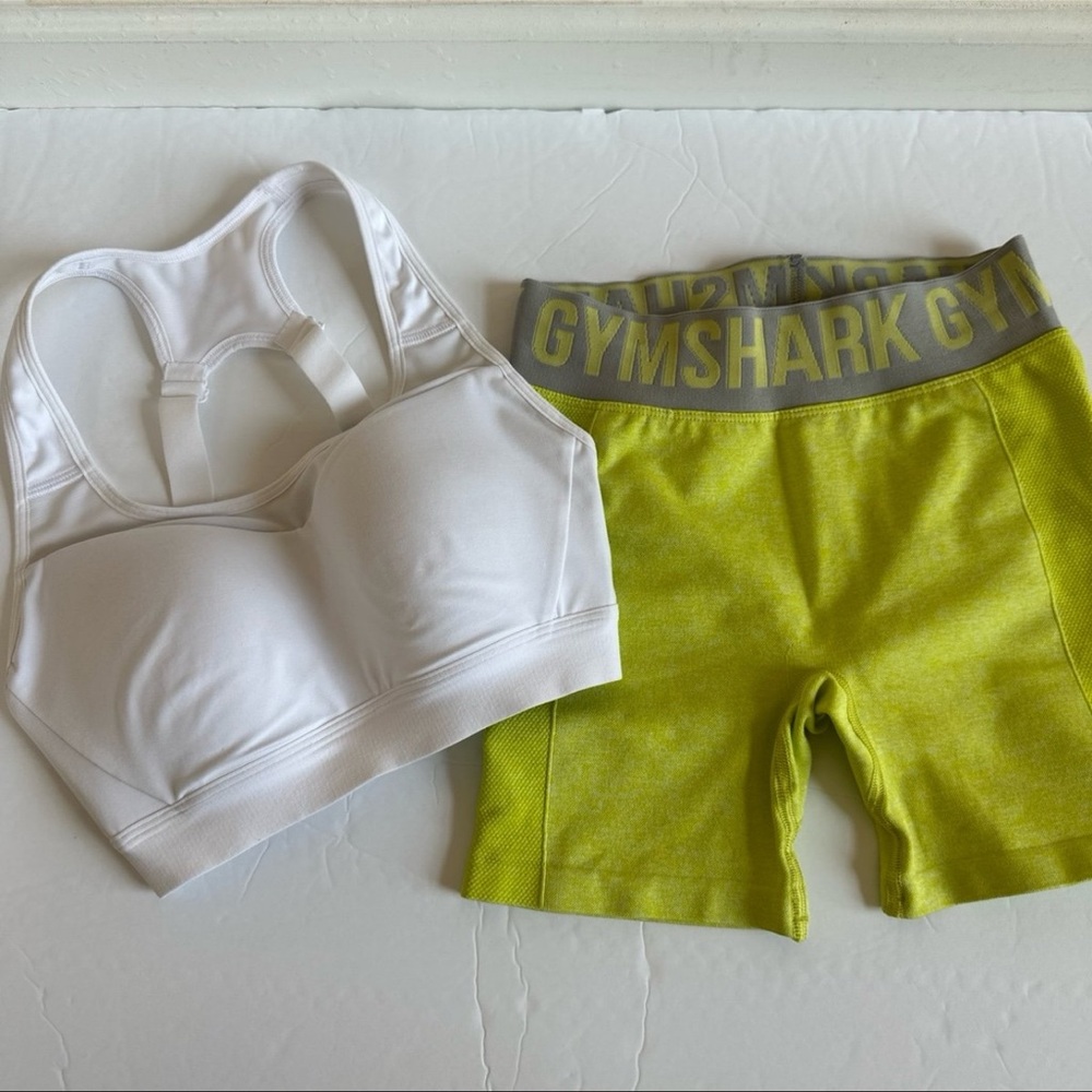 Sold‼️ Gymshark Flex Shorts & Sports Bra